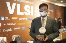 申博太陽(yáng)城光電董事長(zhǎng)彭雙浪榮獲潘文淵文教基金會(huì) ERSO Award